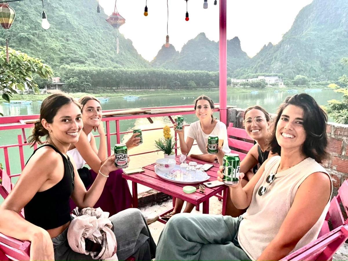 Cornflower Homestay Phong Nha Buitenkant foto