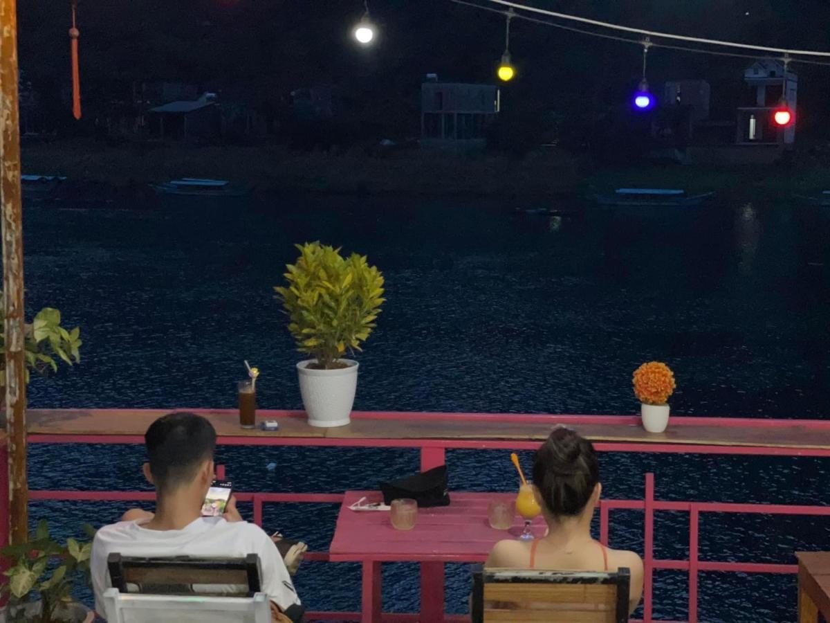 Cornflower Homestay Phong Nha Buitenkant foto