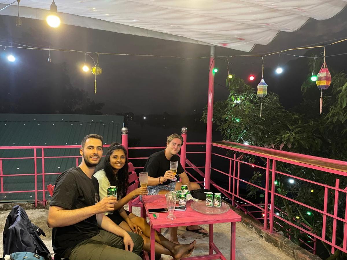 Cornflower Homestay Phong Nha Buitenkant foto