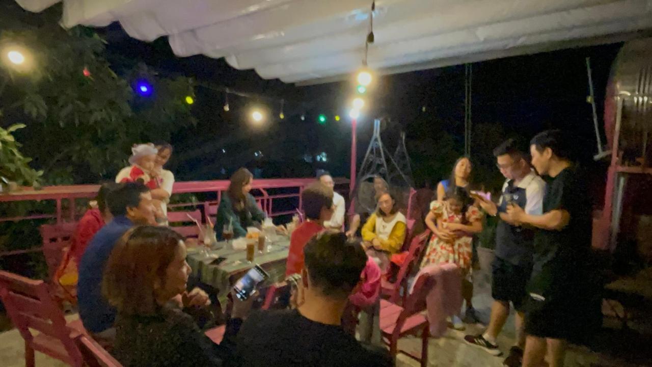 Cornflower Homestay Phong Nha Buitenkant foto