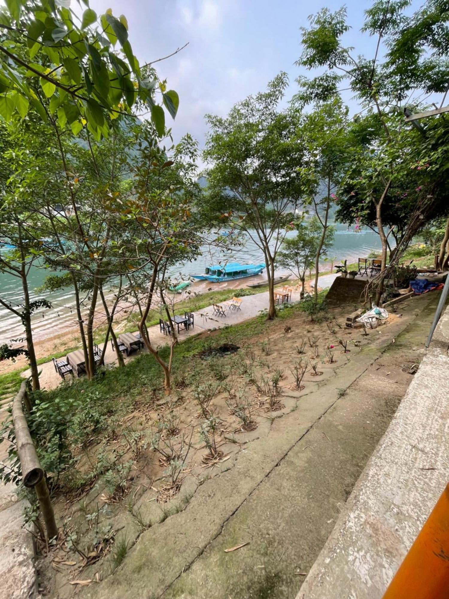 Cornflower Homestay Phong Nha Buitenkant foto