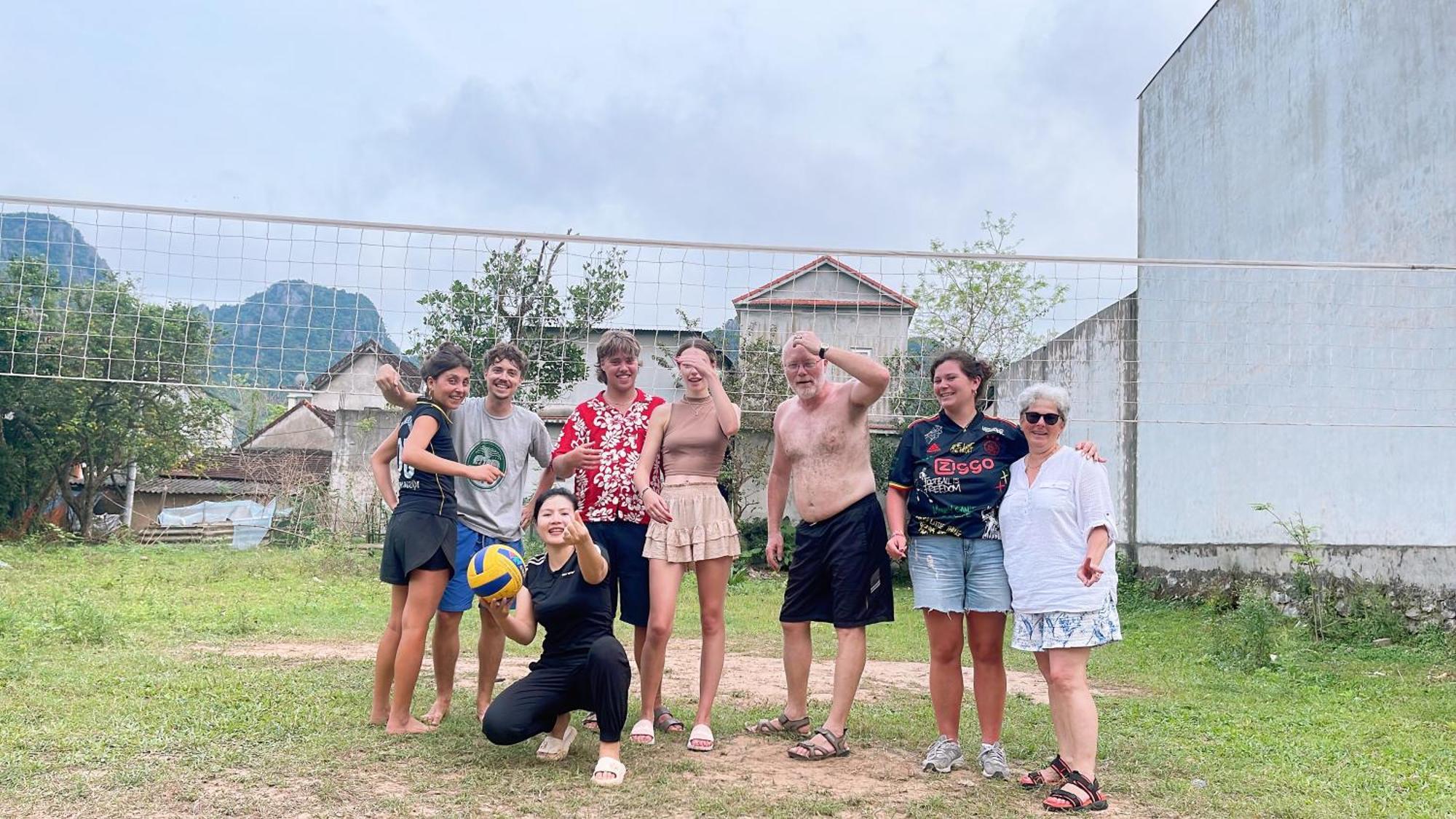 Cornflower Homestay Phong Nha Buitenkant foto